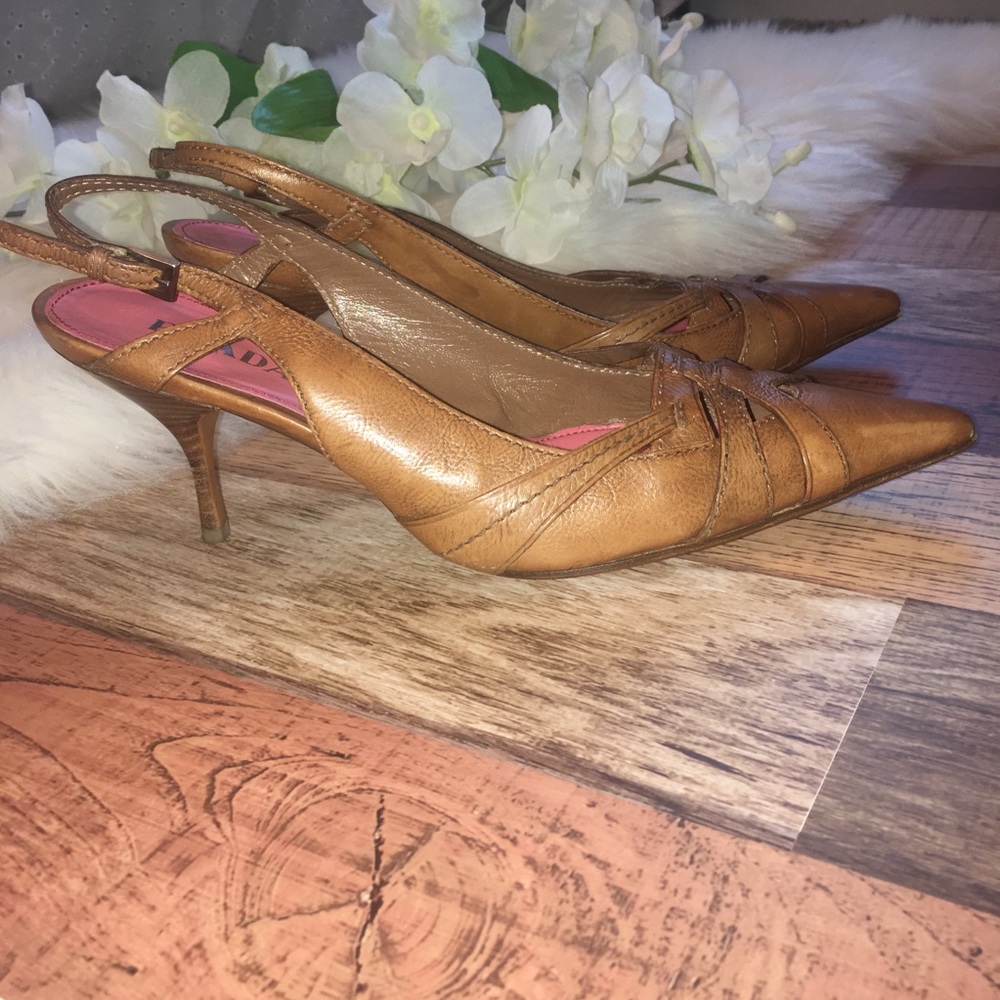 Prada Pointed Toe Slingback Heel 38 1/2 - Picture 2 of 8
